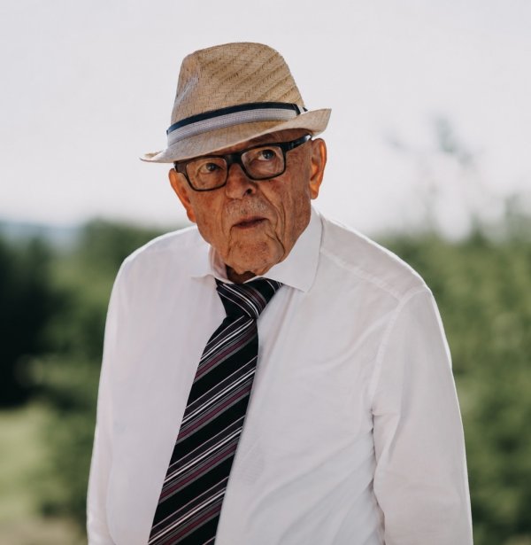 Eddy Paret