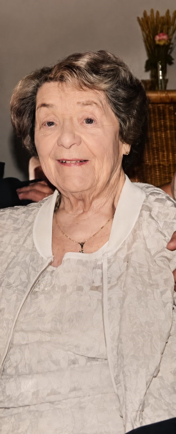 Jeannine Van Ackere